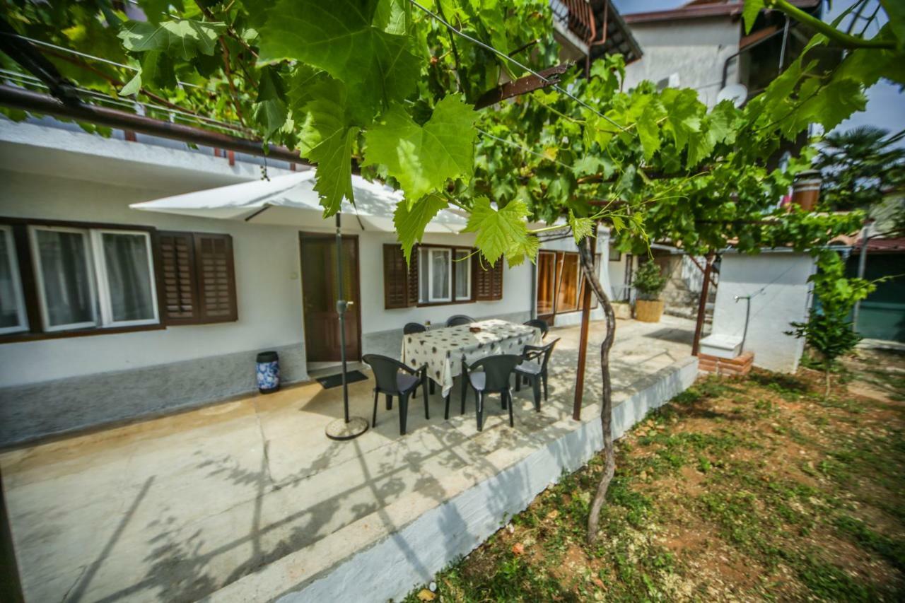 Apartman Ana Lovran Exterior photo