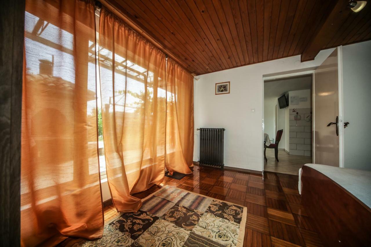 Apartman Ana Lovran Exterior photo